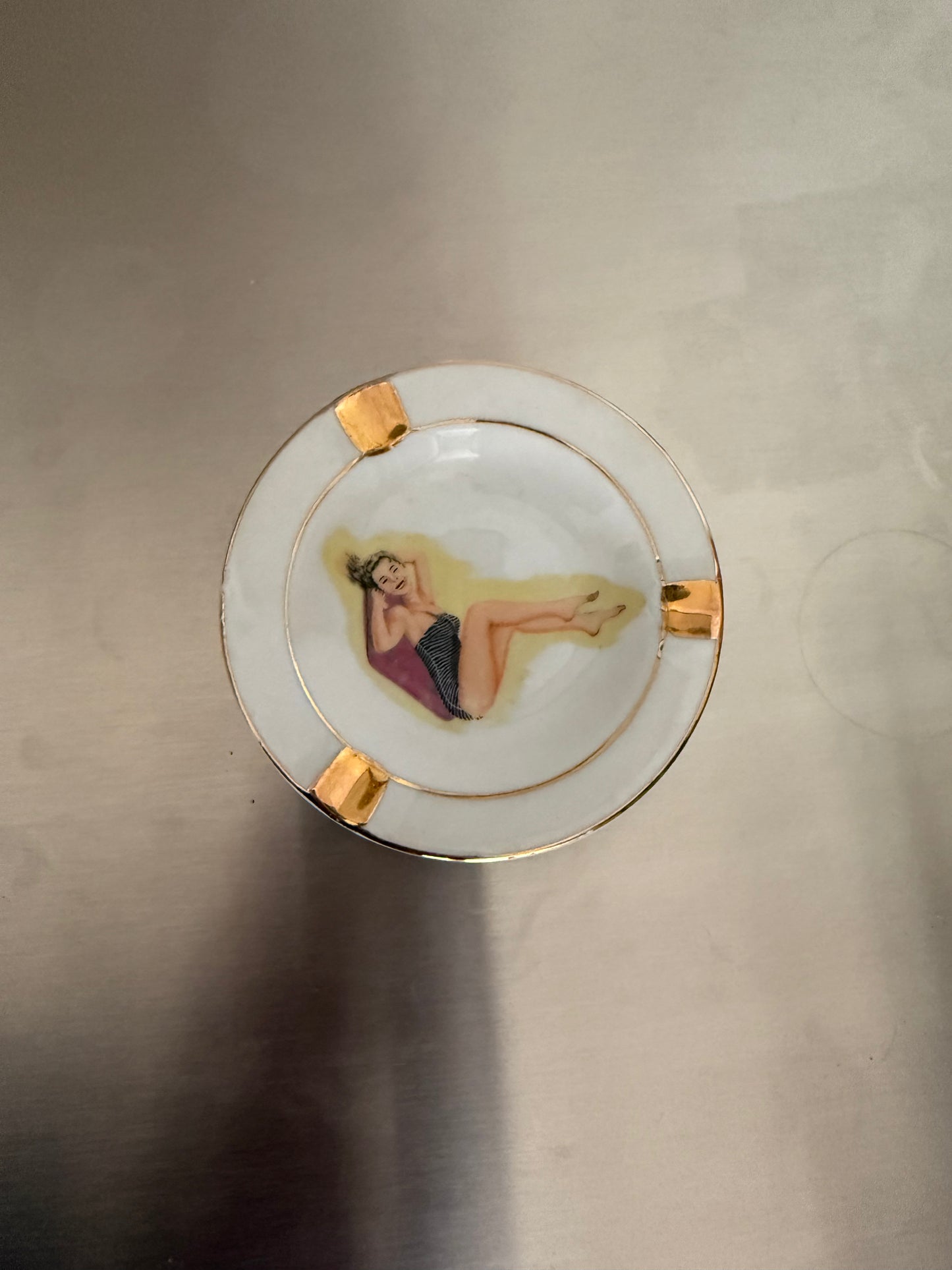 Vintage Japanese Painted Pin-up Ashtray or Trinket Tray