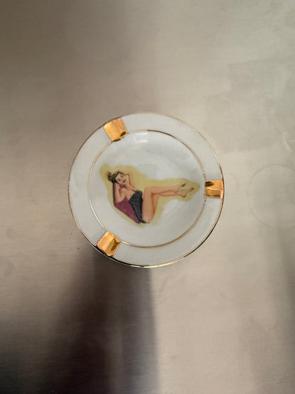 Vintage Japanese Painted Pin-up Ashtray or Trinket Tray